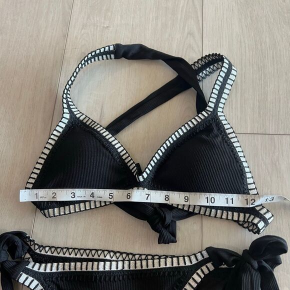 Platinum Inspired Women's Black Triangle Bikini Top and bottom size M - Picture 3 of 7